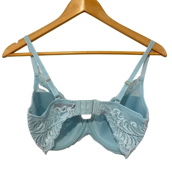 Natori Feathers Basic Lace Detail Bra 34DD ($72)